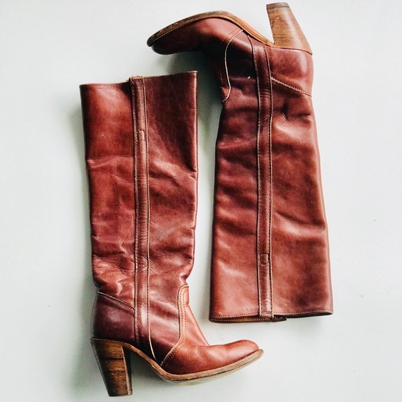 Frye Shoes - FRYE Brown Leather pull on western cowboy boots